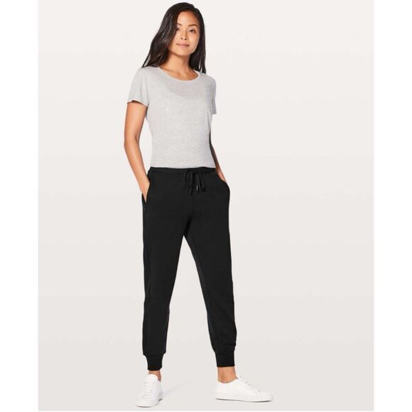 Lululemon Cool & Collected Jogger 28" Black‎ Women’s Size 4 - Picture 1 of 10